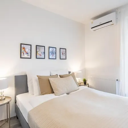 Penthouse - New - Modern & Quiet * Budapeşte