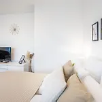 Penthouse - New - Modern & Quiet * Budapest