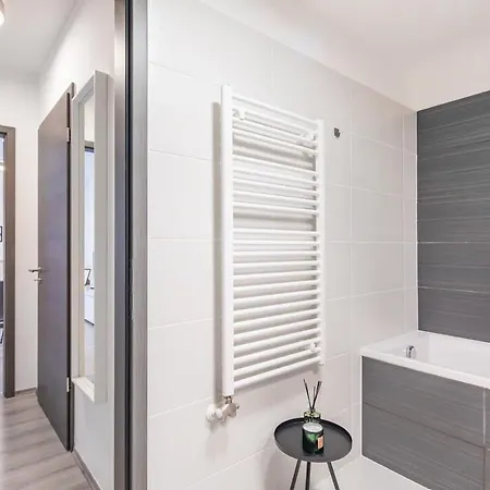 Penthouse - New - Modern & Quiet Apartment