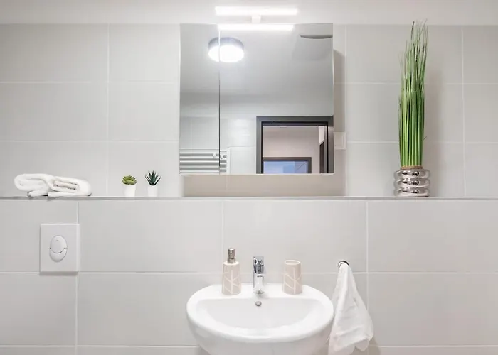 Penthouse - New - Modern & Quiet 公寓 布达佩斯